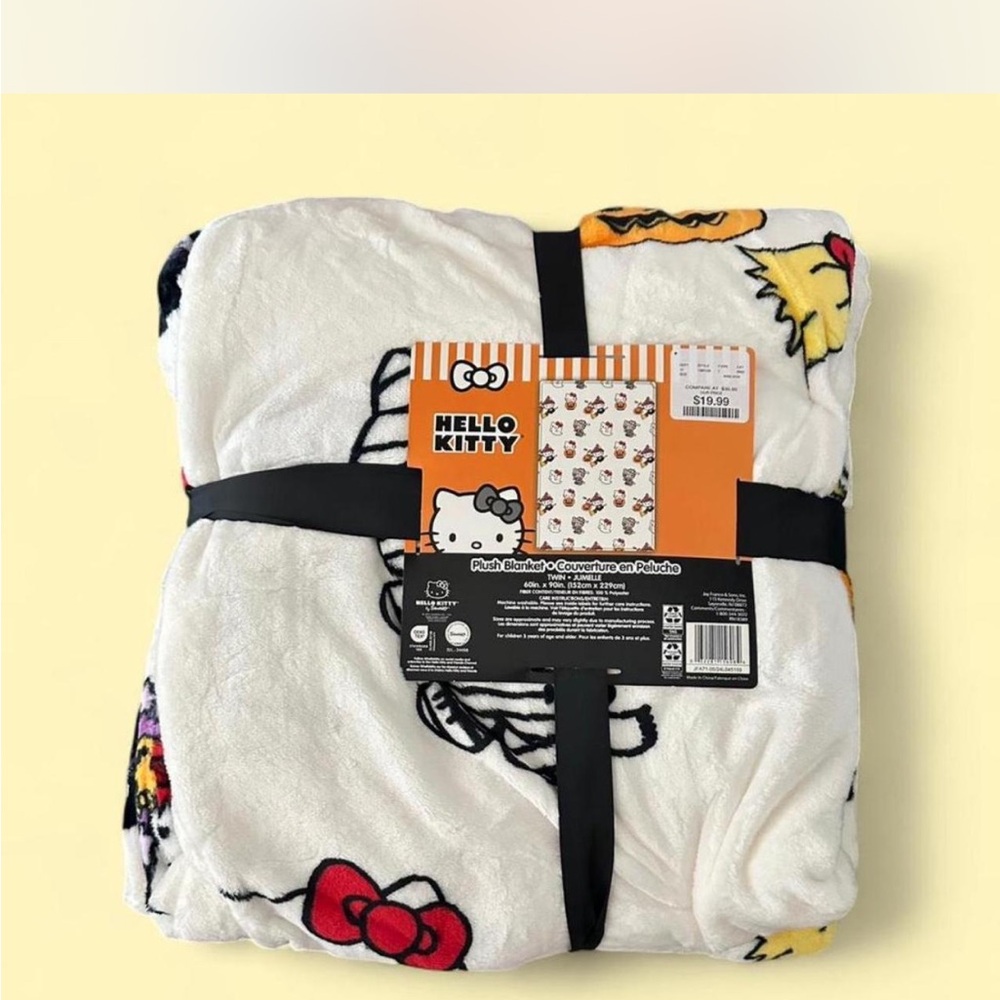 Hello Kitty Halloween Twin Blanket
